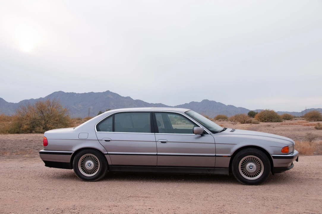 1997 BMW E38 7 Series - Image 12 of 31