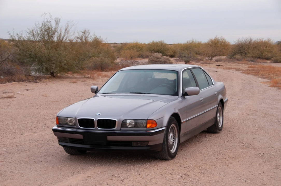 1997 BMW E38 7 Series - Image 6 of 31