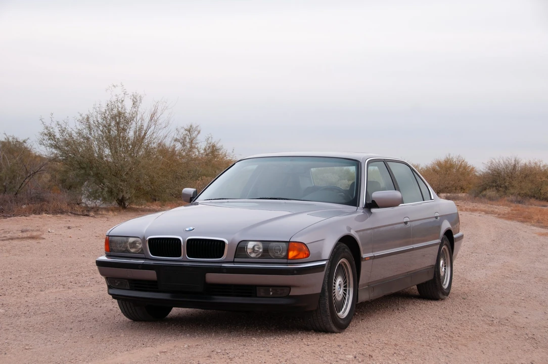 1997 BMW E38 7 Series - Image 5 of 31