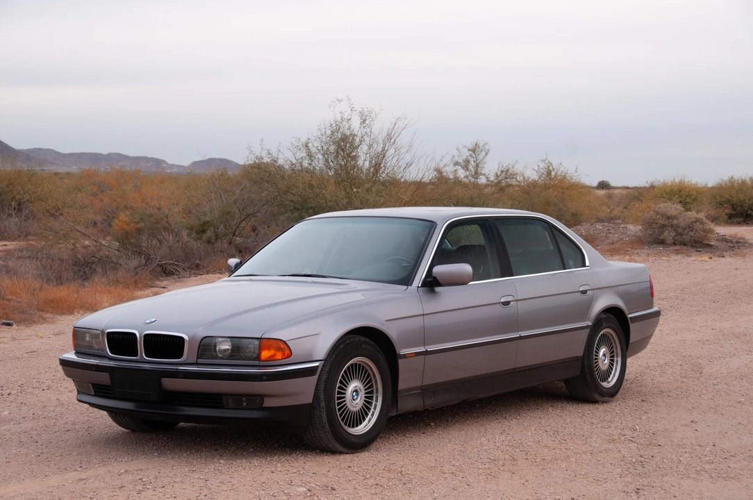 1997 BMW E38 7 Series - Image 4 of 31