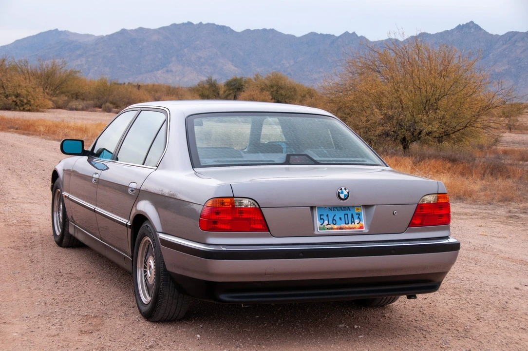 1997 BMW E38 7 Series - Image 23 of 31