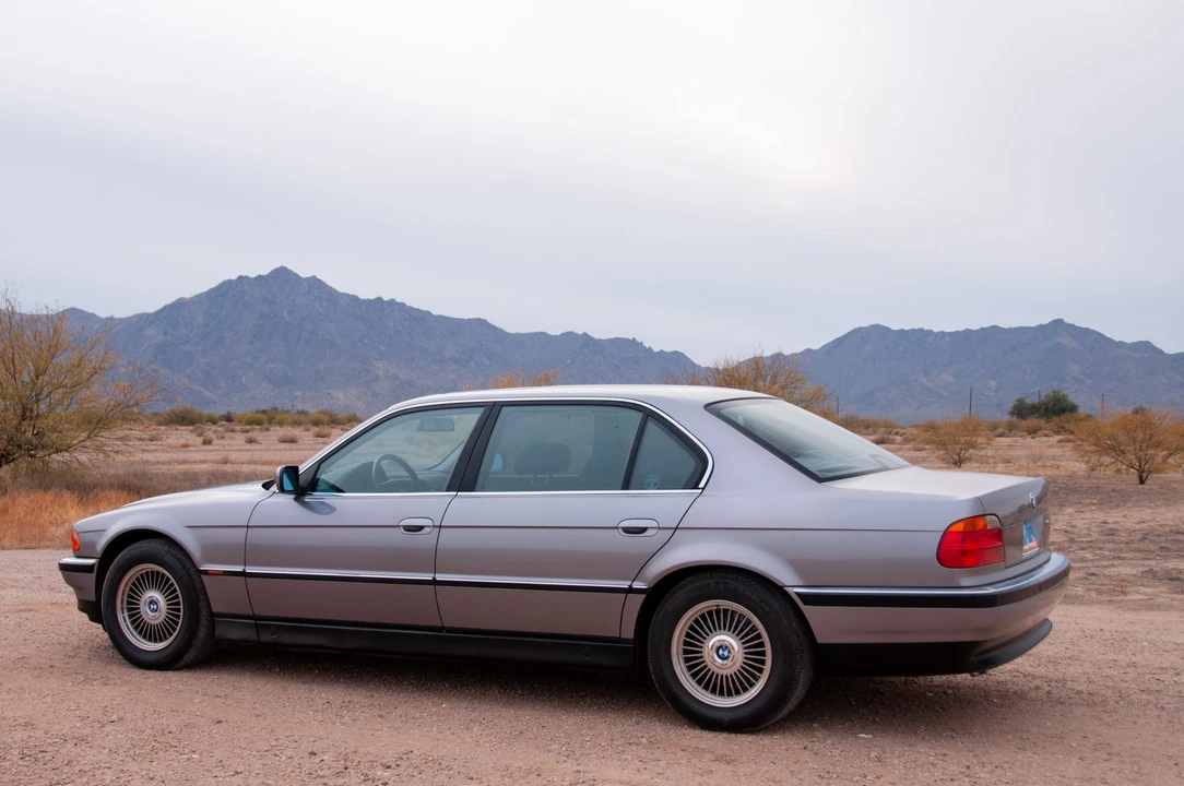 1997 BMW E38 7 Series - Image 28 of 31