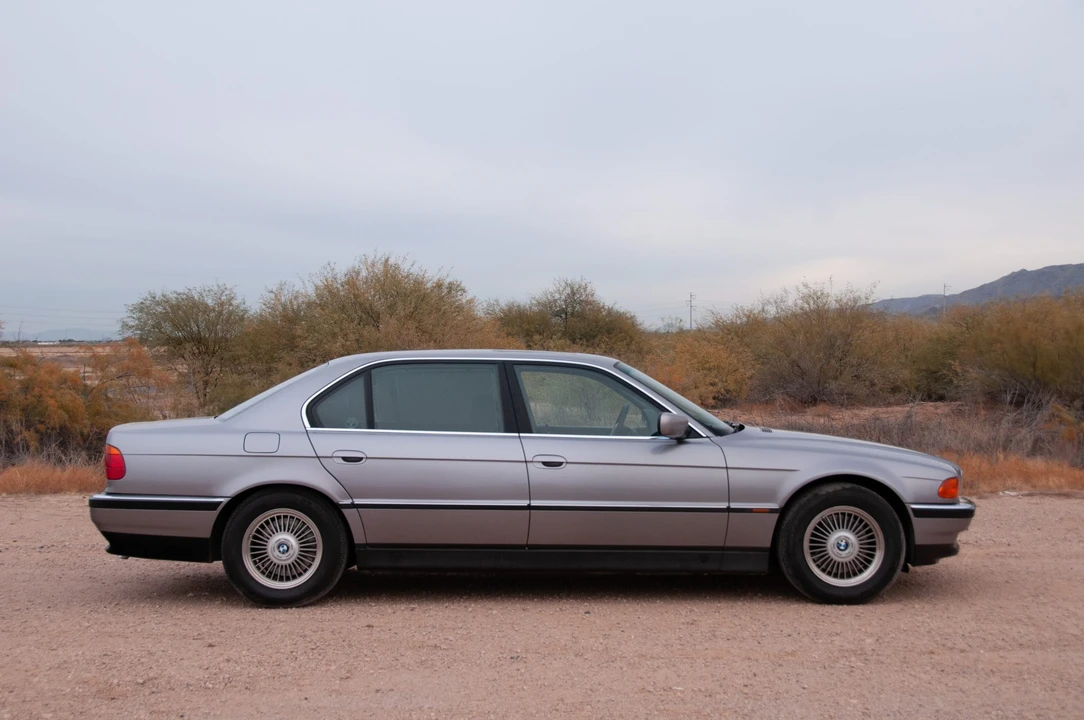 1997 BMW E38 7 Series - Image 13 of 31