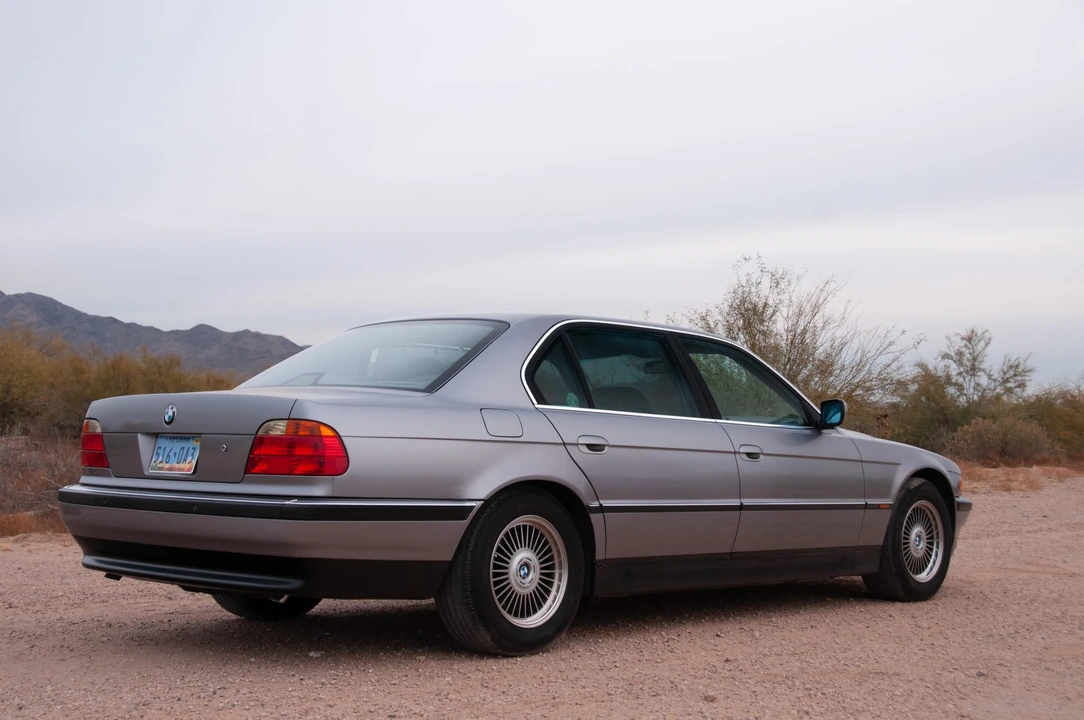 1997 BMW E38 7 Series - Image 17 of 31