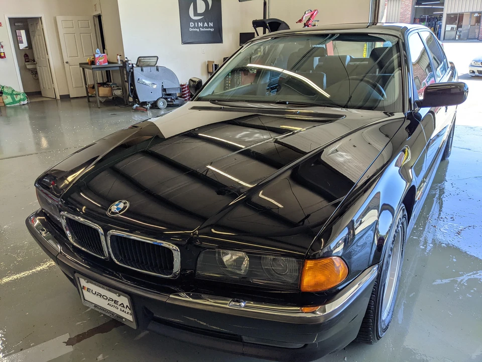 1997 BMW E38 7 Series - Image 11 of 31