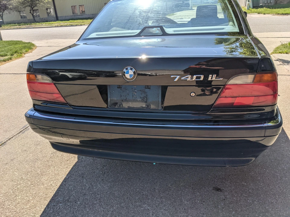 1997 BMW E38 7 Series - Image 23 of 31