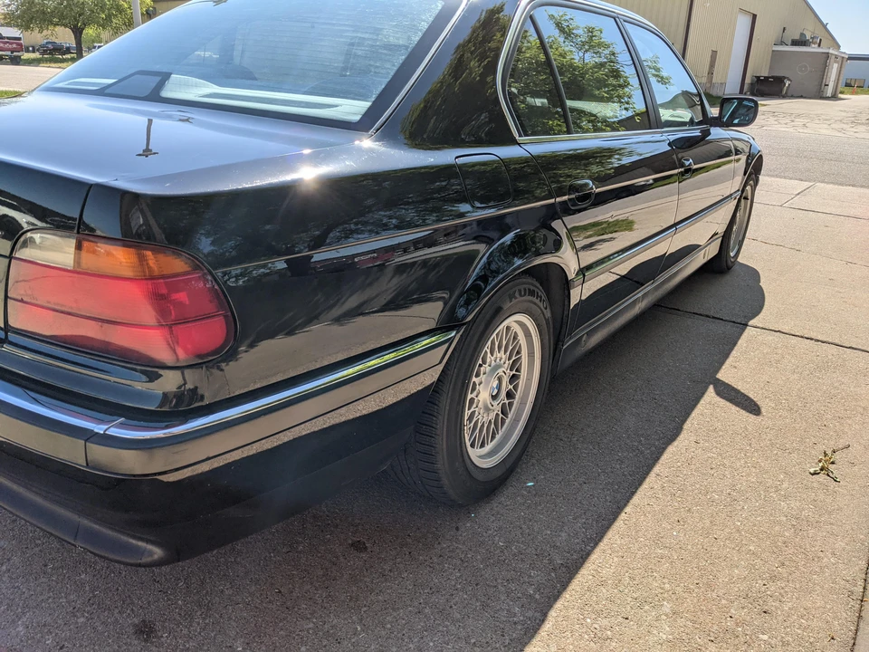 1997 BMW E38 7 Series - Image 28 of 31