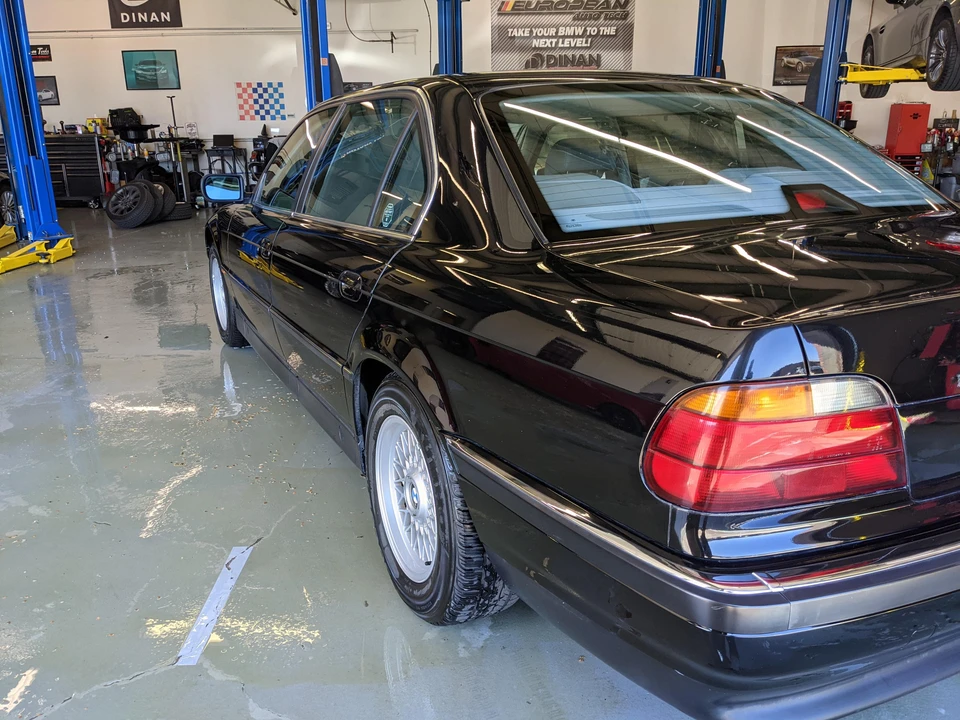 1997 BMW E38 7 Series - Image 17 of 31