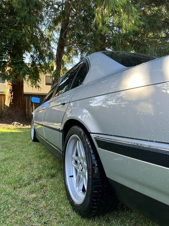 1997 BMW E38 7 Series - Image 2 of 11