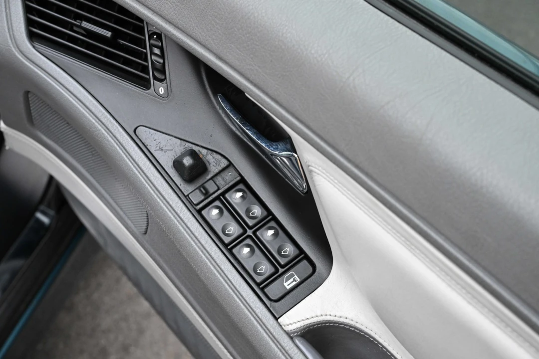 1997 BMW E31 8 Series - Image 29 of 30