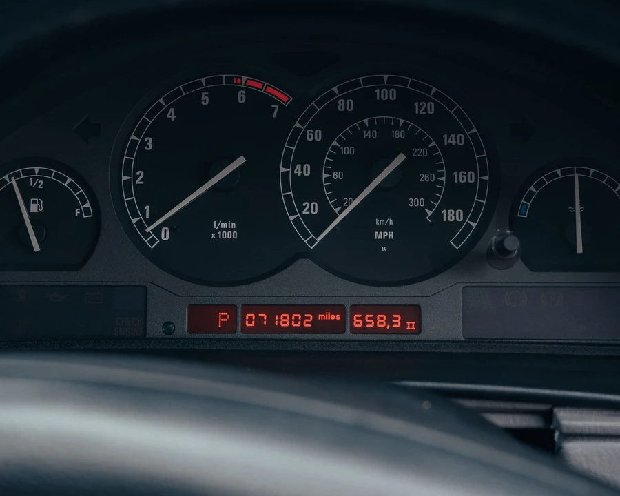 1998 BMW E31 8 Series - Image 26 of 30