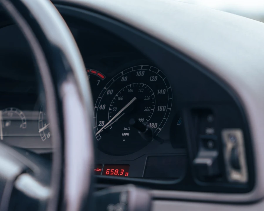 1998 BMW E31 8 Series - Image 25 of 30