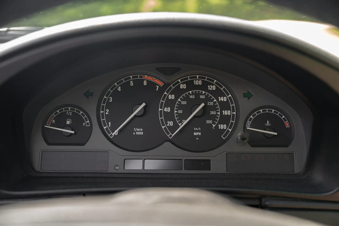 1997 BMW E31 8 Series - Image 27 of 30