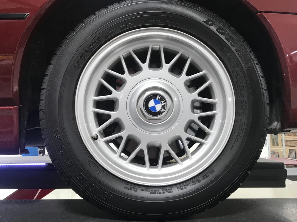 1997 BMW E31 8 Series - Image 28 of 31