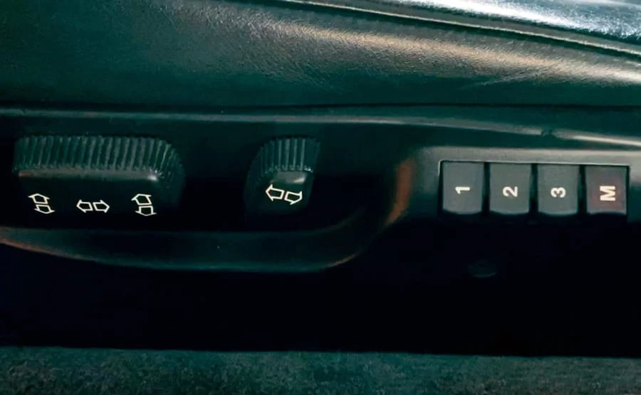 1997 BMW E31 850i & 850Ci - Image 24 of 31
