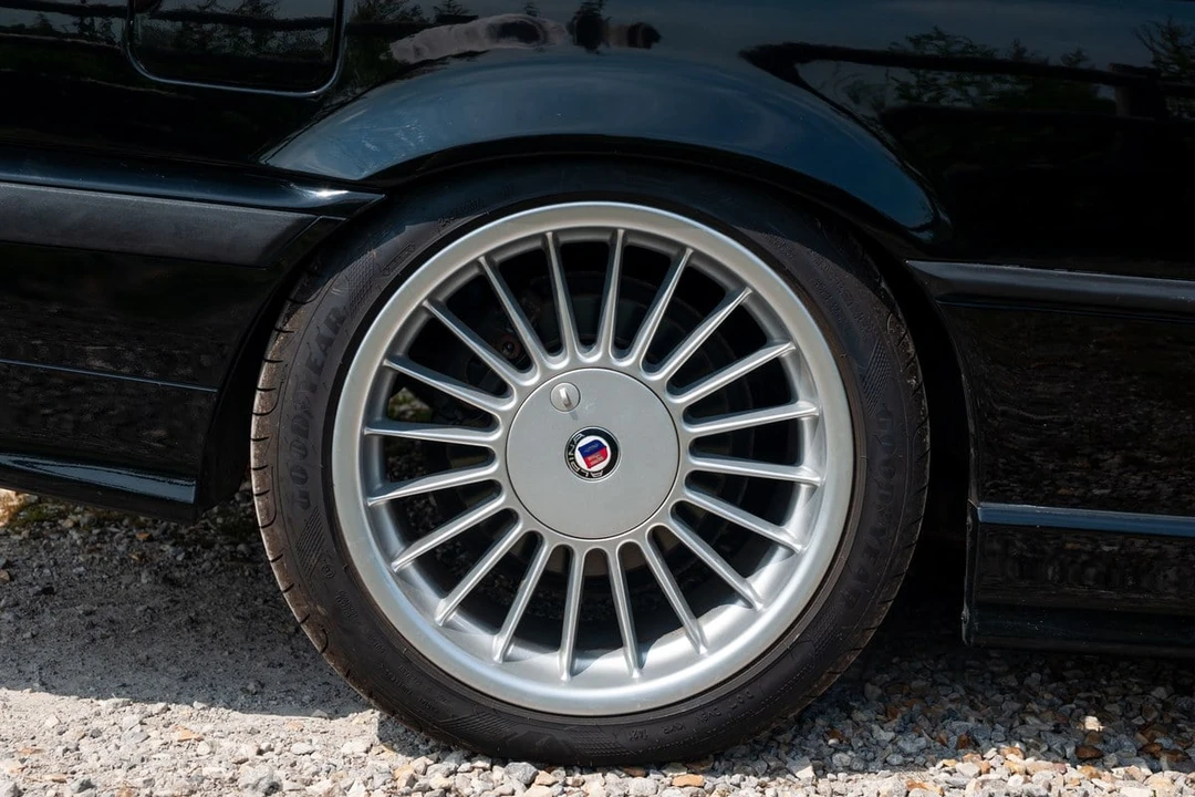 1997 BMW Alpina B3 - Image 25 of 30