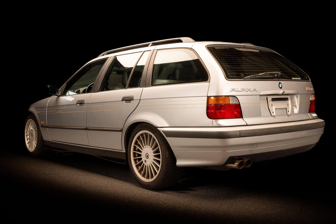 1997 BMW Alpina B6 - Image 7 of 31