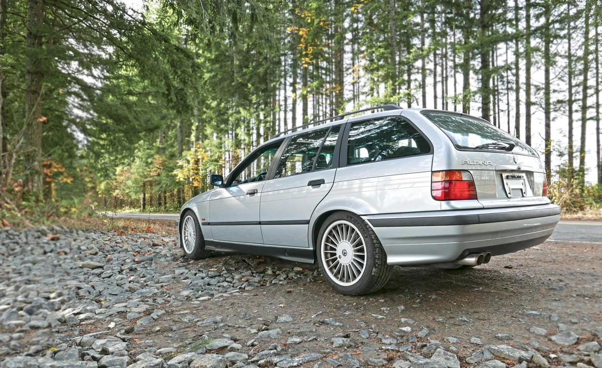 1997 BMW Alpina B6 - Image 14 of 31