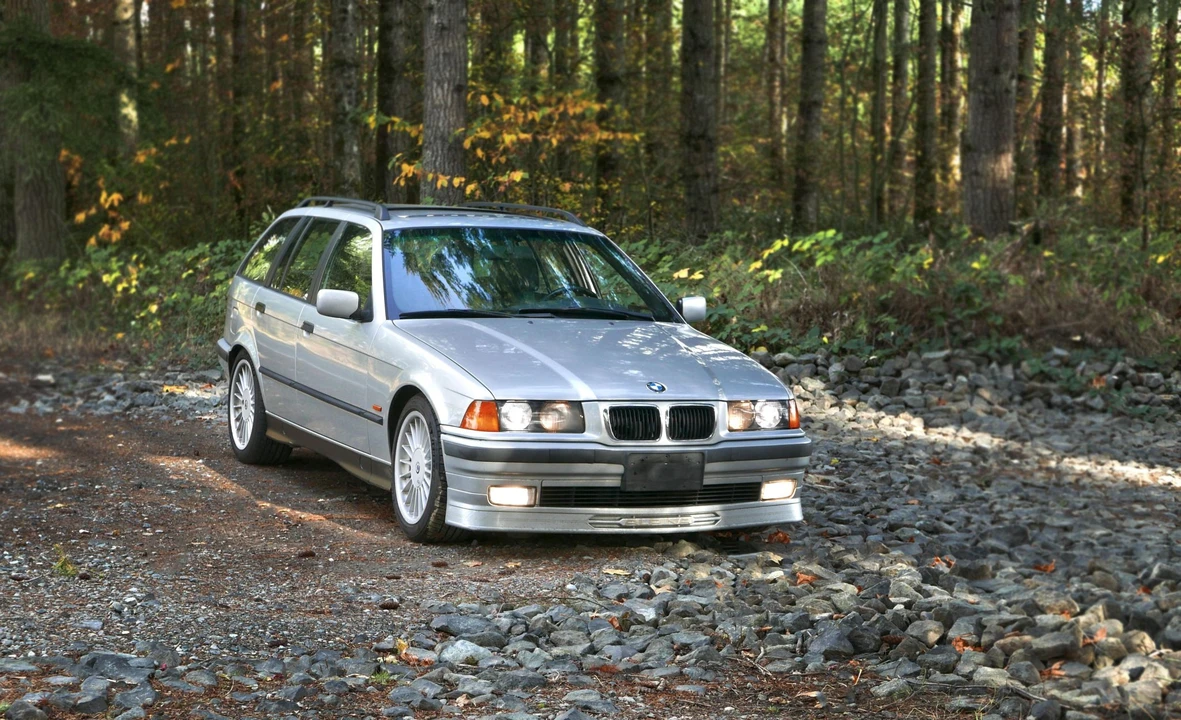 1997 BMW Alpina B6 - Image 25 of 31