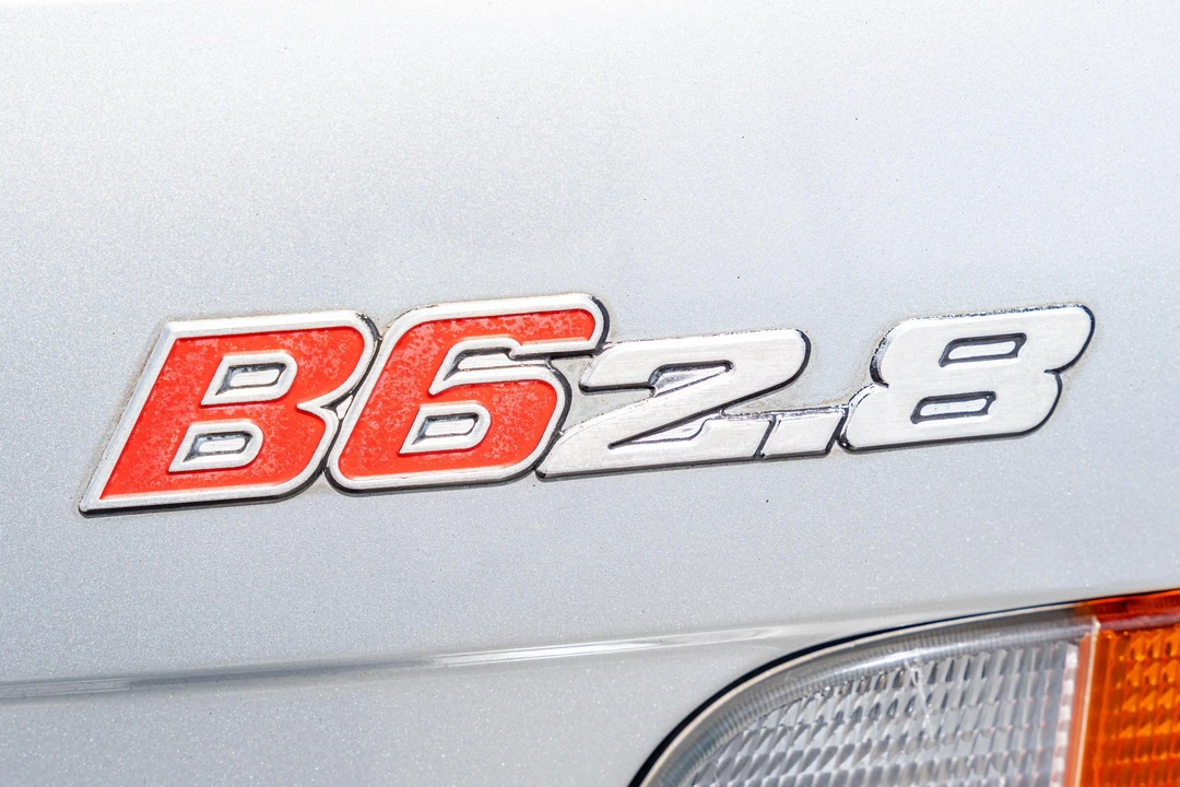 1997 BMW Alpina B6 - Image 25 of 31