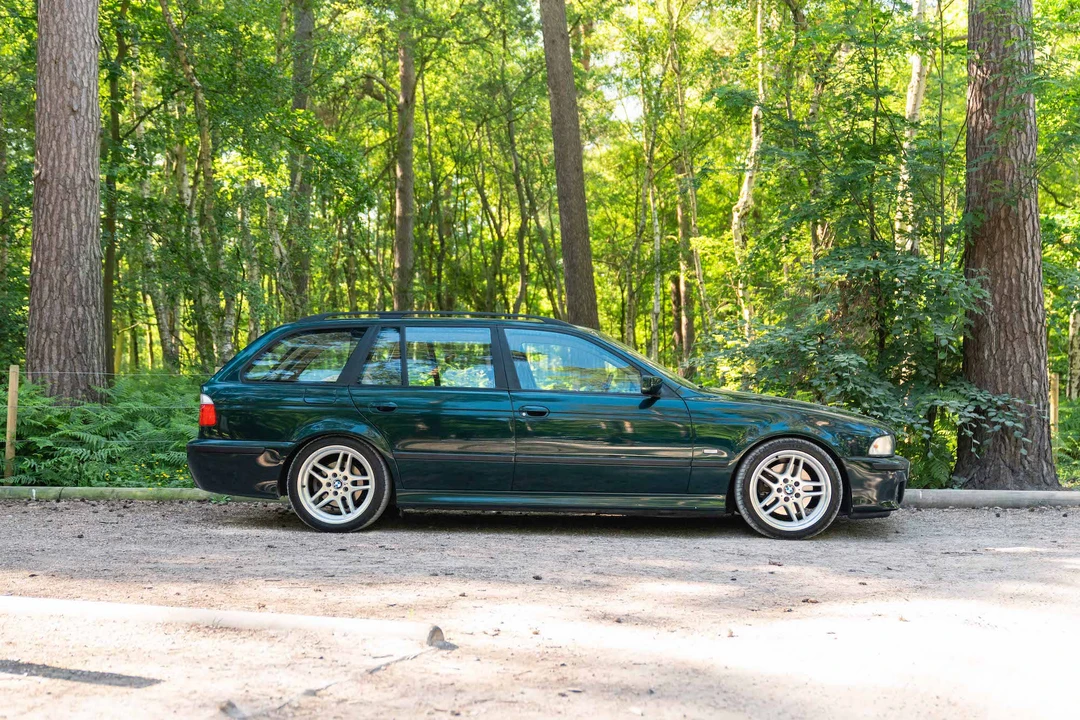 1997 BMW E39 540i - Image 12 of 31