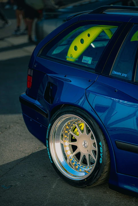 1997 BMW E39 5 Series - Image 8 of 16