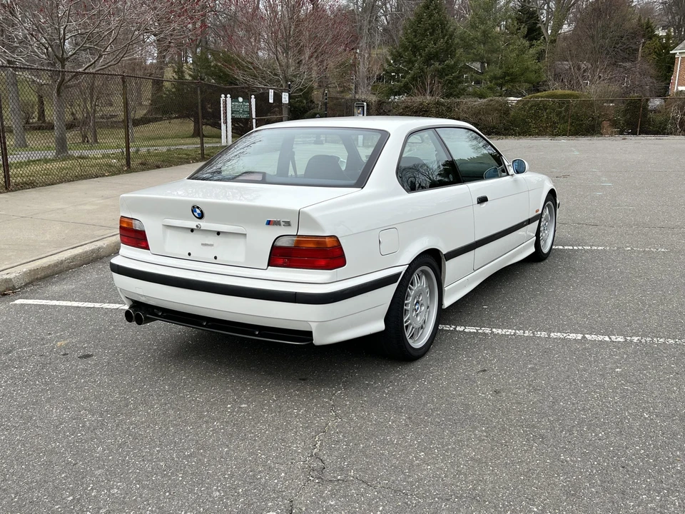 1997 BMW E36 M3 - Image 11 of 31