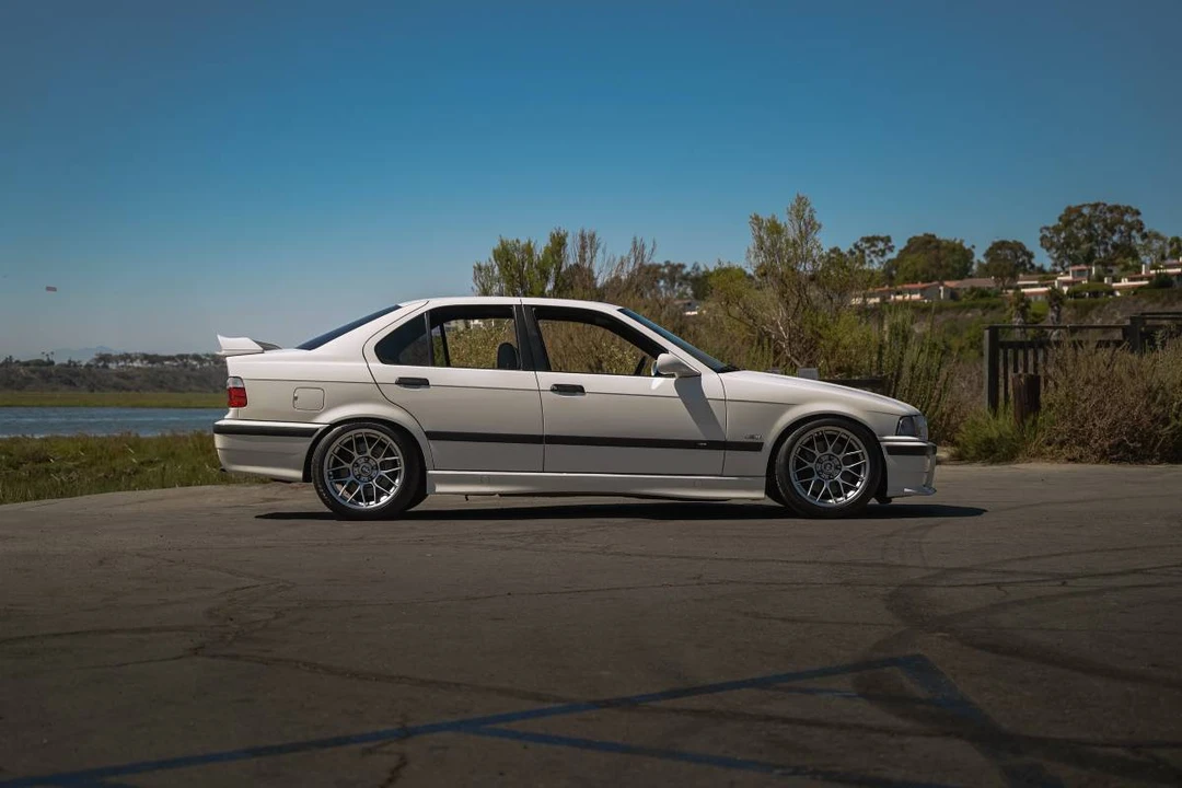 1997 BMW E36 M3 - Image 2 of 12