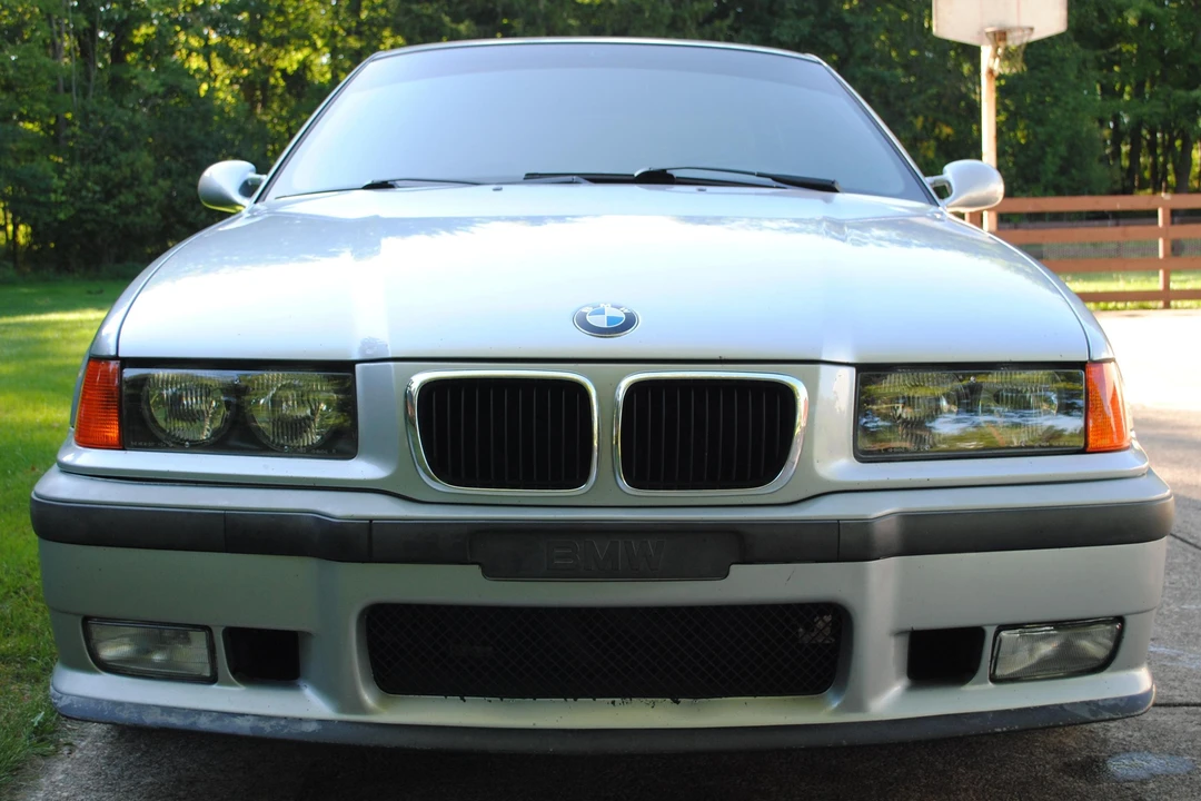 1997 BMW E36 M3 - Image 2 of 27