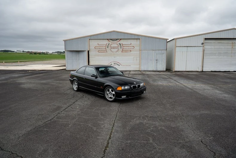 1997 BMW E36 M3 - Image 2 of 31