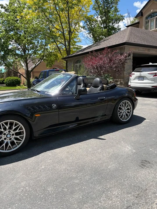 1997 BMW Z3 Roadster - Image 2 of 10