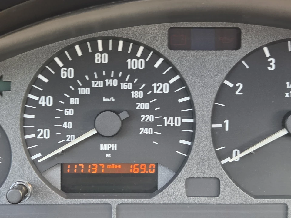 1997 BMW Z3 Roadster - Image 16 of 31