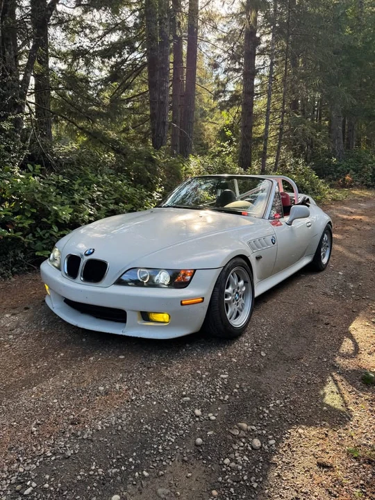 1997 BMW Z3 Roadster - Image 2 of 10