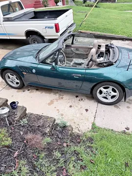 1997 BMW Z3 4-Cyl Roadster 2D