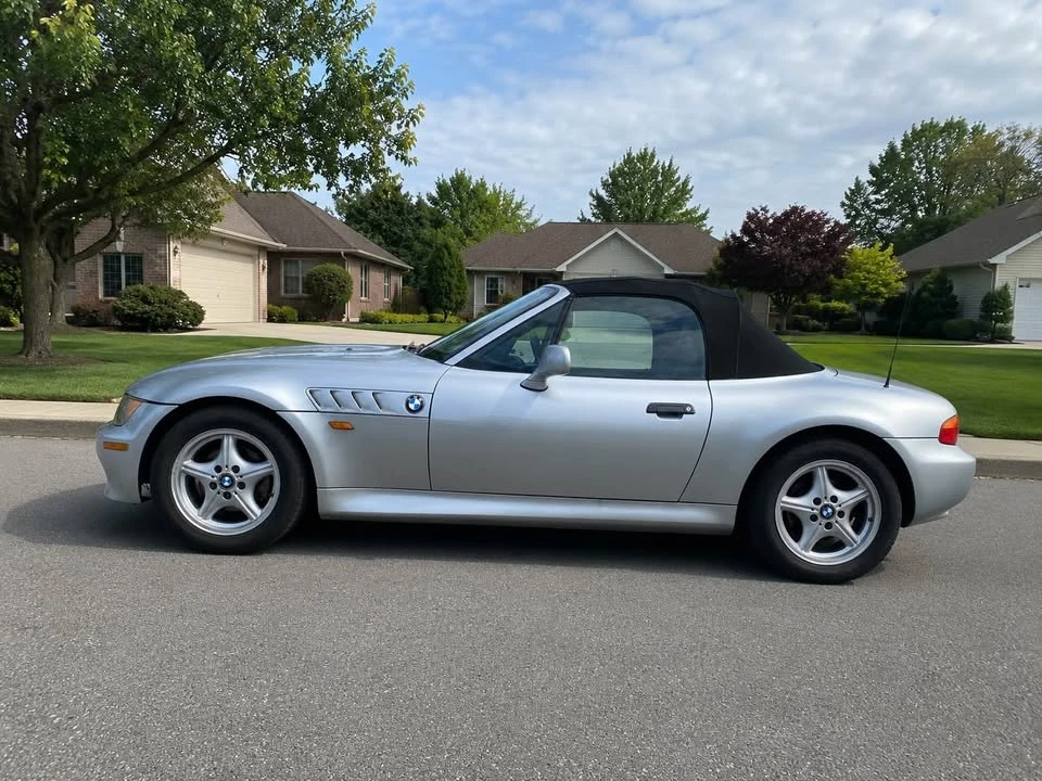 1997 BMW Z3 Roadster - Image 2 of 11