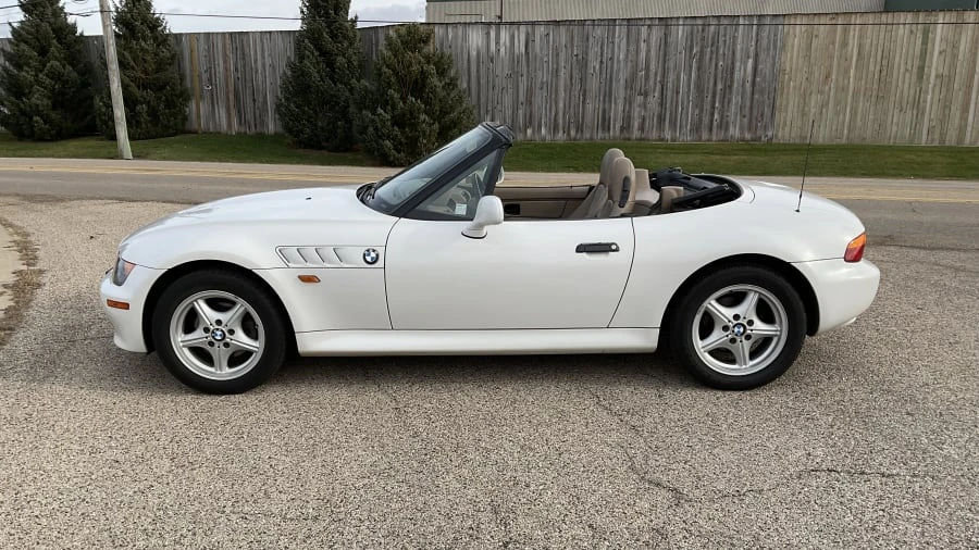 1997 BMW Z3 Roadster - Image 2 of 11