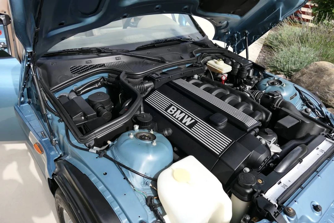 1997 BMW Z3 Roadster - Image 6 of 6