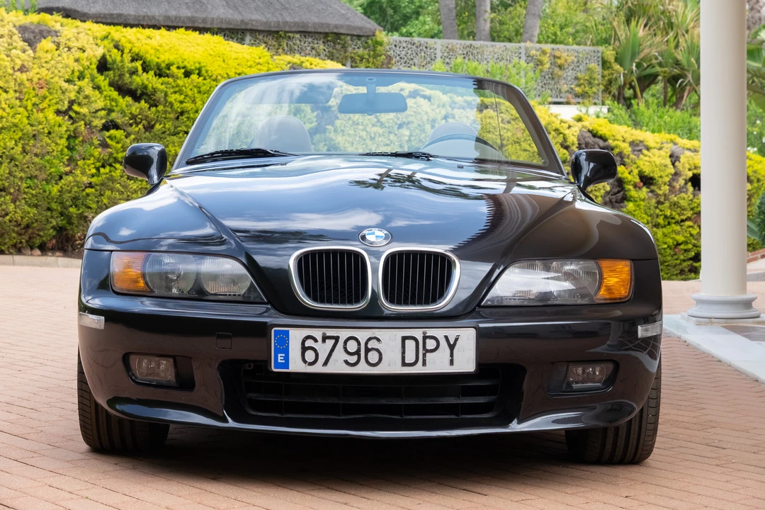 1997 BMW Z3 Roadster - Image 2 of 31