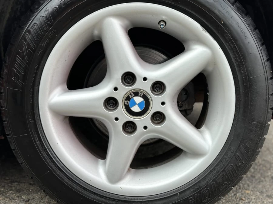 1997 BMW Z3 Roadster - Image 5 of 10