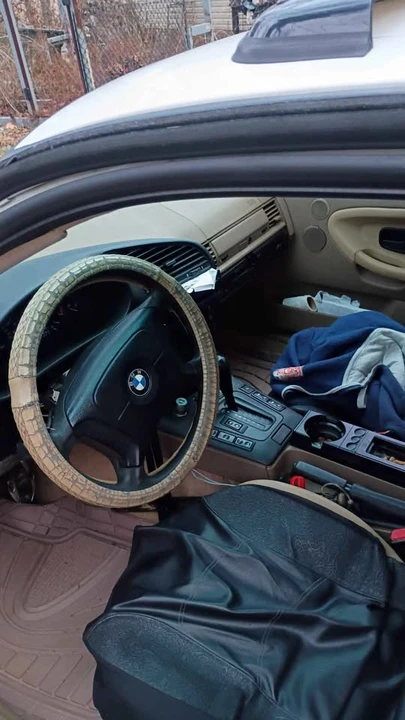 1997 BMW i3 - Image 2 of 4