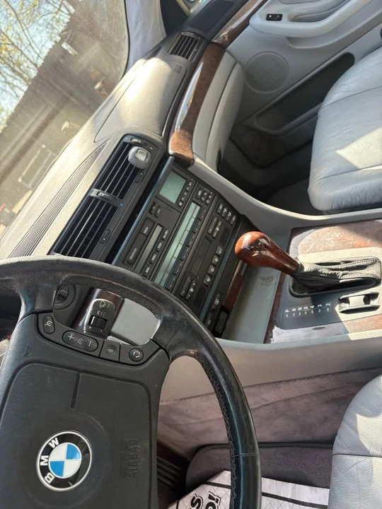 1997 BMW E38 7 Series - Image 14 of 19
