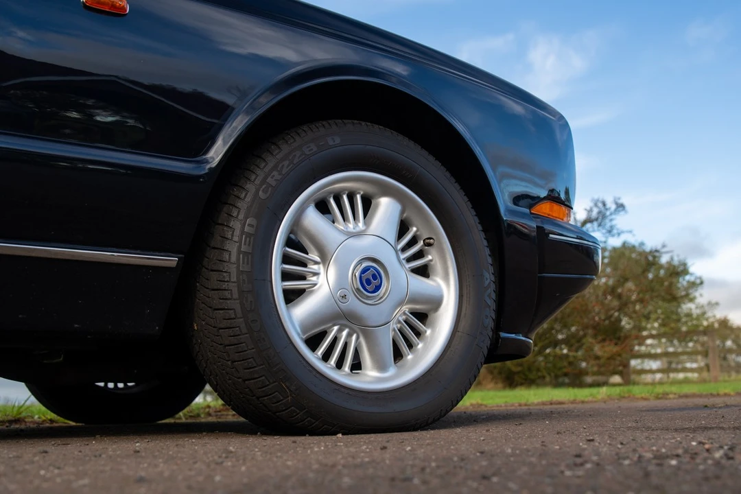 1997 Bentley Azure 1st Gen - Image 5 of 30