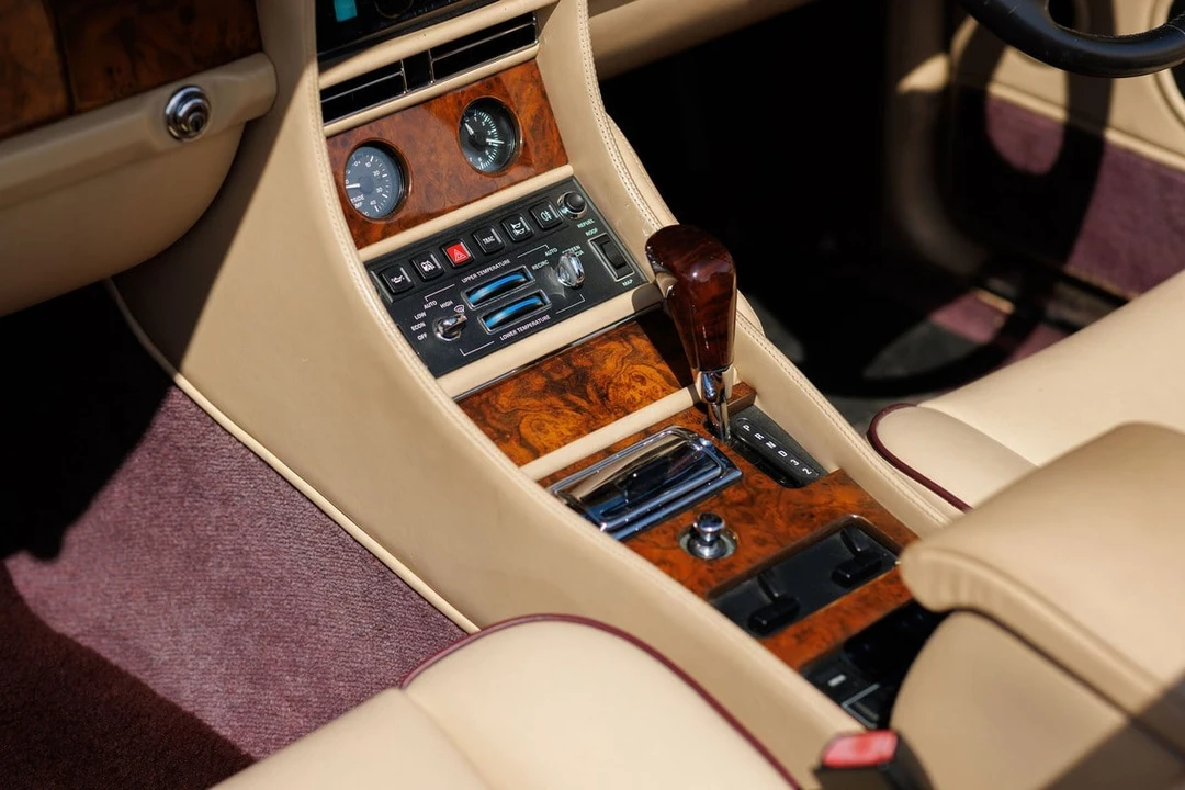 1997 Bentley Azure 1st Gen - Image 15 of 22