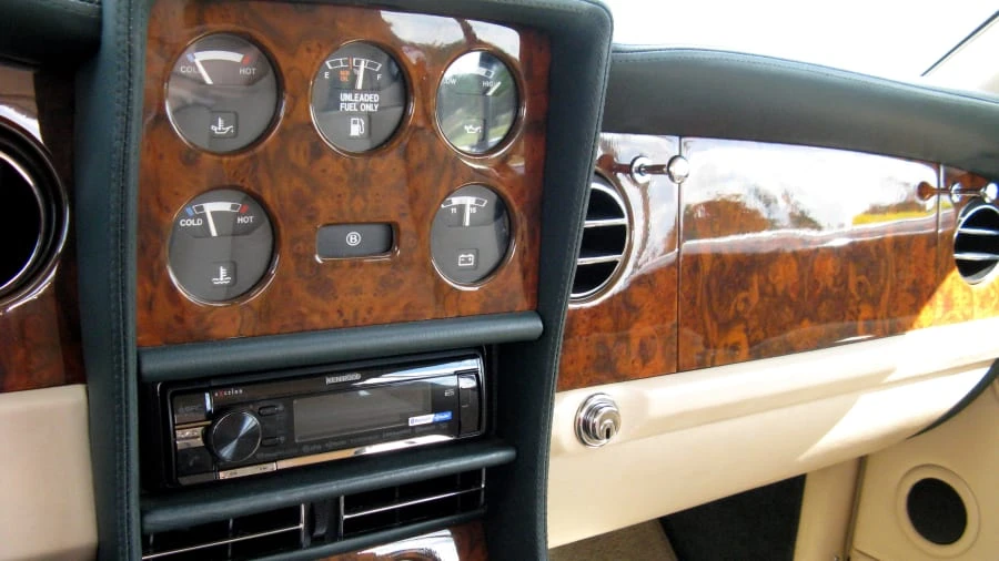 1997 Bentley Azure 1st Gen - Image 5 of 9