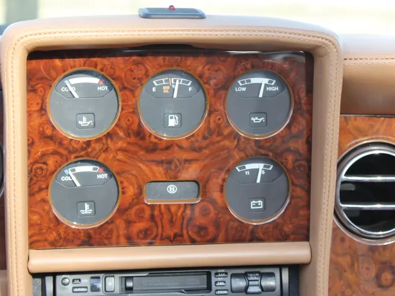 1997 Bentley Azure 1st Gen - Image 11 of 18