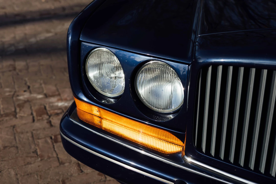 1997 Bentley Azure 1st Gen - Image 19 of 31