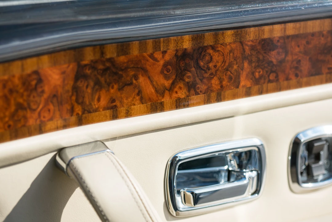 1997 Bentley Azure 1st Gen - Image 16 of 24