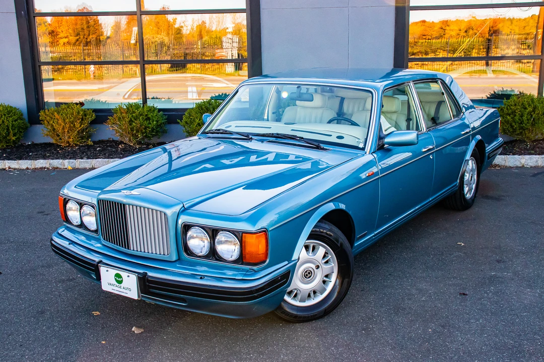 1997 Bentley Brooklands - Image 2 of 31