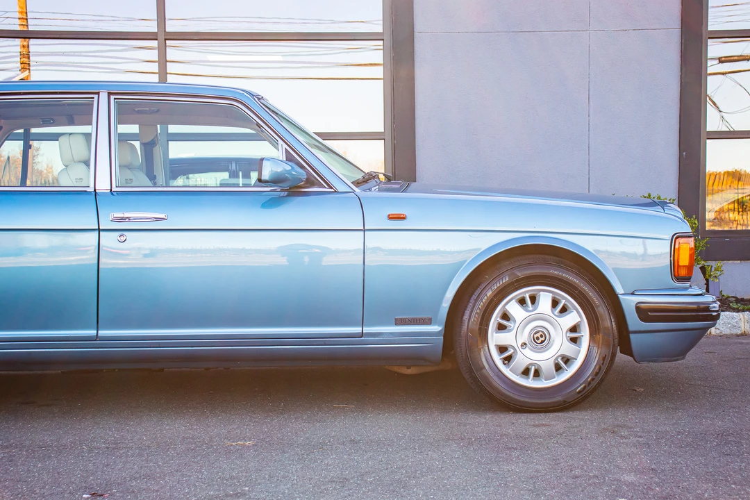 1997 Bentley Brooklands - Image 24 of 31