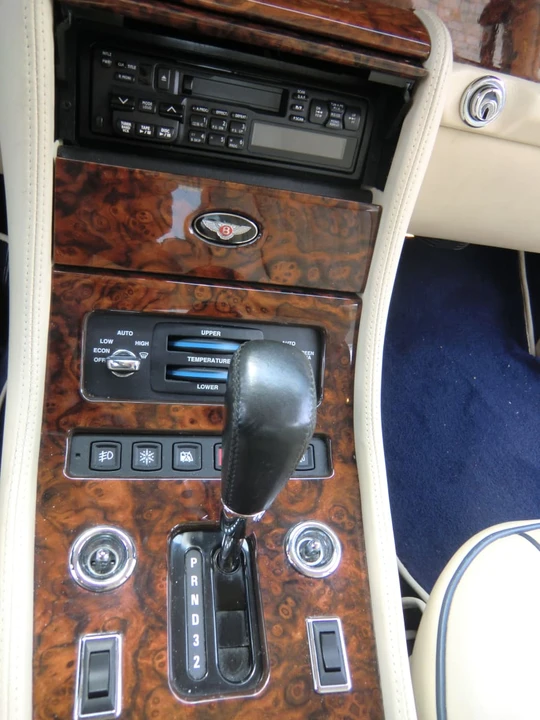 1997 Bentley Brooklands - Image 5 of 10
